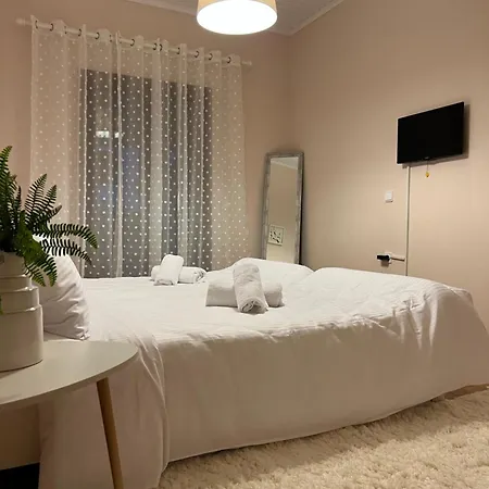 Апартаменты House In The Woods *