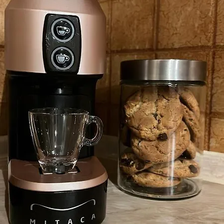 House In The Woods * Kardítsa