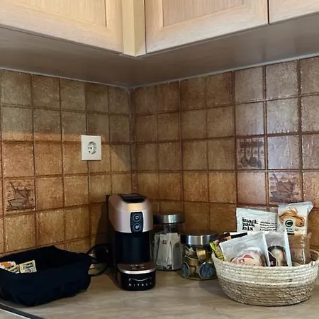 House In The Woods * Кардица